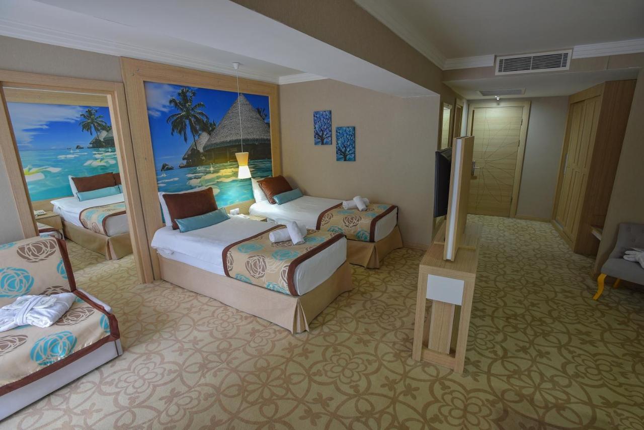 Hotel Izgrev Spa & Aquapark Struga Exterior photo