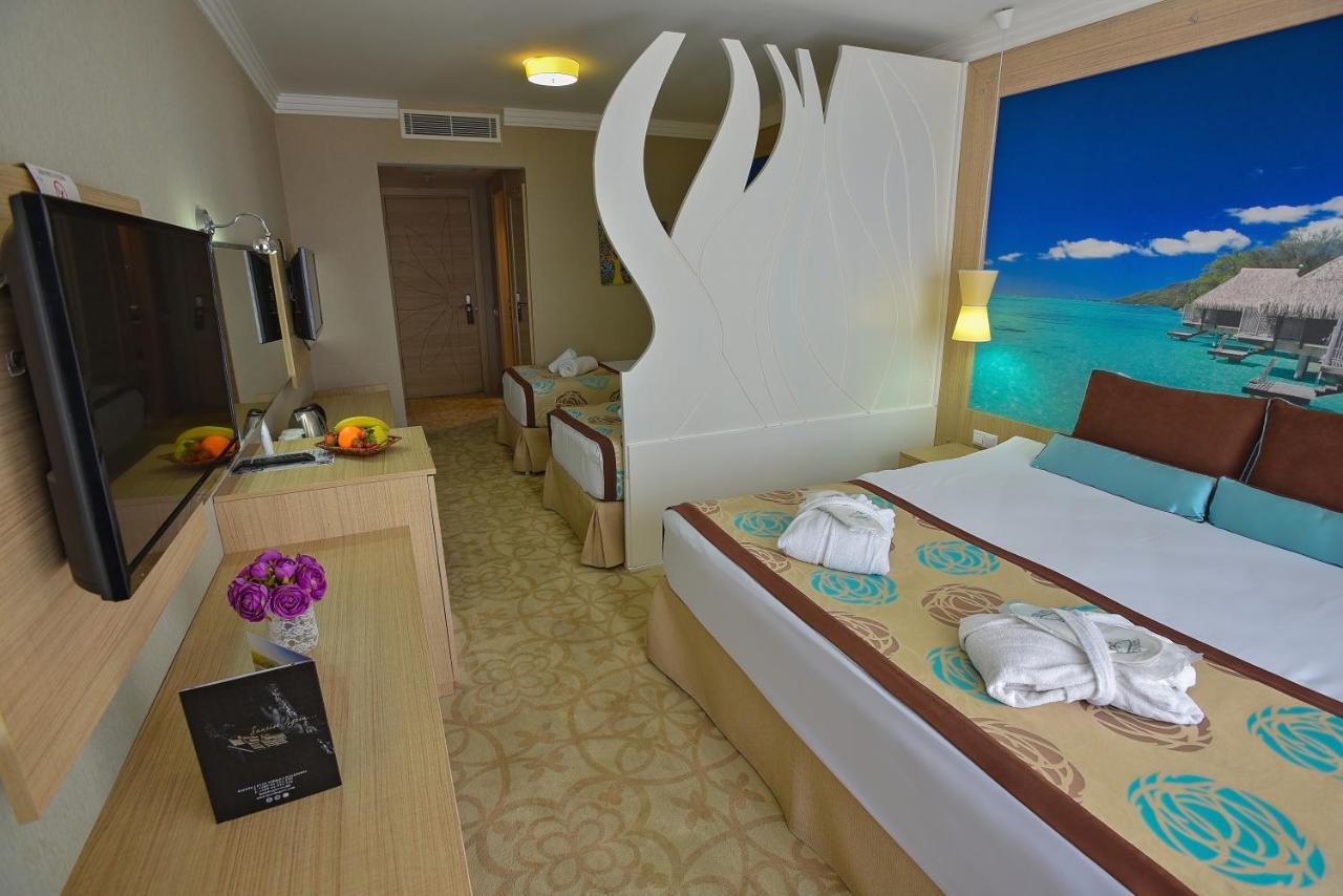 Hotel Izgrev Spa & Aquapark Struga Exterior photo