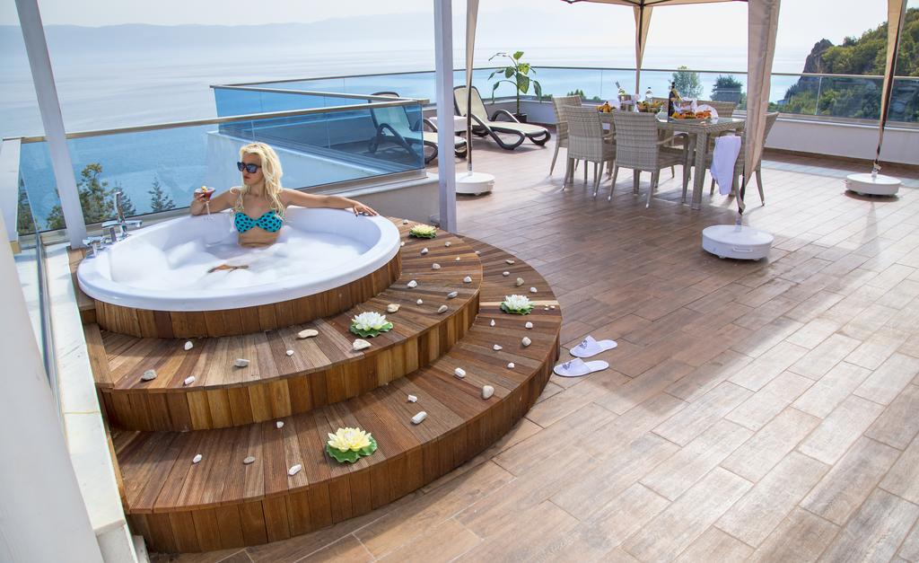 Hotel Izgrev Spa & Aquapark Struga Exterior photo